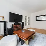 Appartement 3 Pieces Porte Maillot - Paris 16 - 4P - Flat-Guest