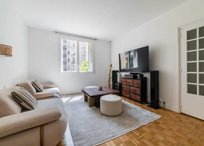 Appartement 3 Pieces Porte Maillot - Paris 16 - 4P - Flat-Guest